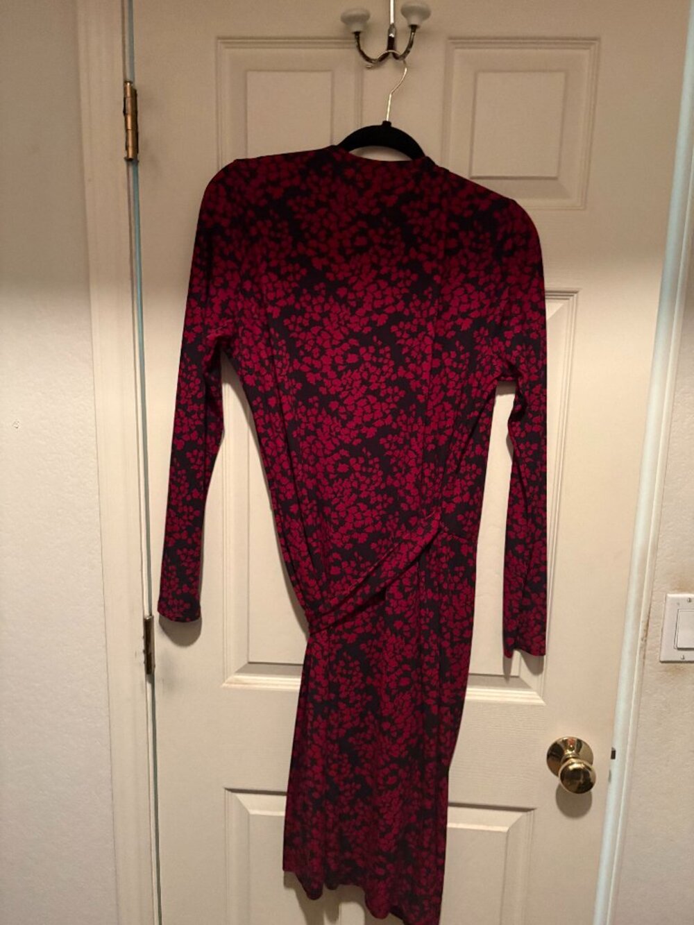 Lark & Ro Long-Sleeve V-Neck Matte Jersey Wrap Dress